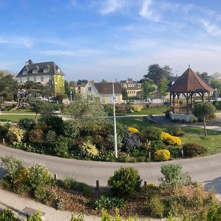 Appartamento Les Alisés Merville-Franceville-Plage Esterno foto